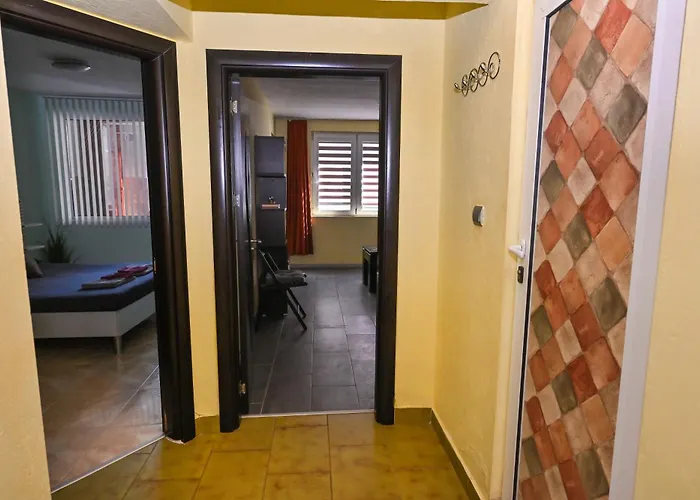 Eli Center דירה בורגאס