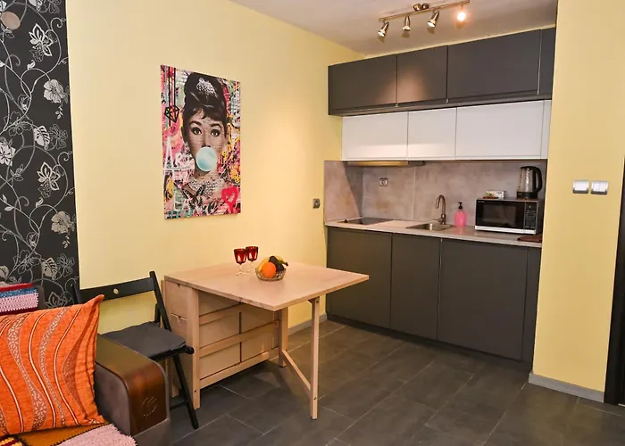 Eli Center דירה *